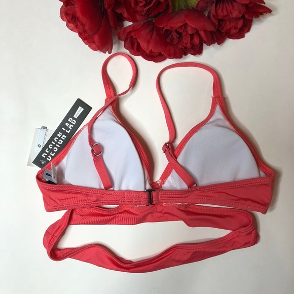 NWT Design Lab Lord & Taylor Strappy Bikini Top SM - Picture 2 of 2